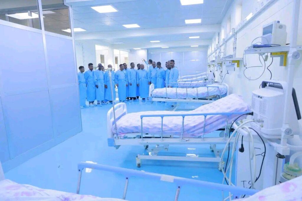 በአክሱም ዩኒቨርሲቲ ዘመናዊ የፅኑ ሕሙማን መታከሚያ ህንፃ (ICU) ተመርቆ አገልግሎት መስጠት ጀመረ።