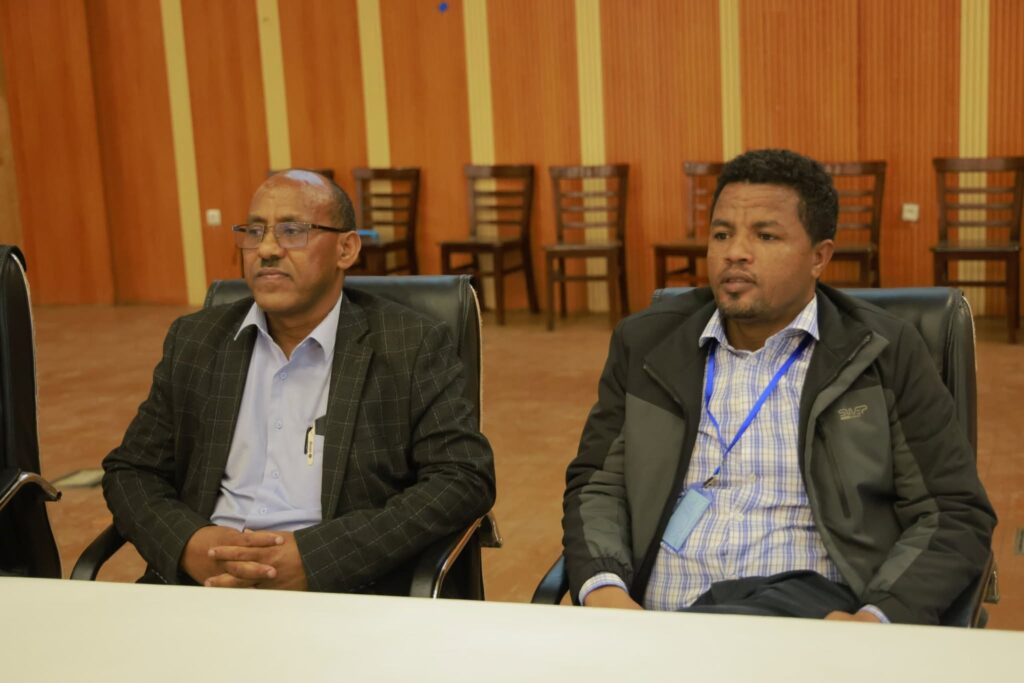 አክሱም ዩኒቨርሲቲ ለ12ኛ ክፍል ማኅበራዊ ሳይንስ ተፈታኞች ገለፃ አደረገ