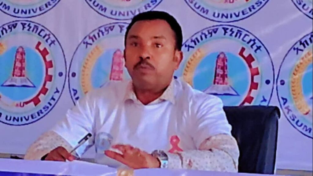 አክሱም ዩኒቨርሲቲ ለተቸገሩ ተማሪዎች የትምህርት እና የንፅህና ቁሳቁስ ድጋፍ አደረገ